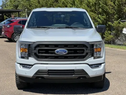Another view of 2022 FORD F-150 CREW CAB XLT 4WD for sale in Prattville, AL at Pigg Enterprises