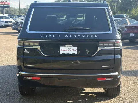 More photos of 2022 JEEP GRAND WAGONEER SERIES II 4WD at Pigg Enterprises, AL