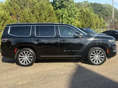 Another view of 2022 JEEP GRAND WAGONEER SERIES II 4WD for sale in Prattville, AL at Pigg Enterprises