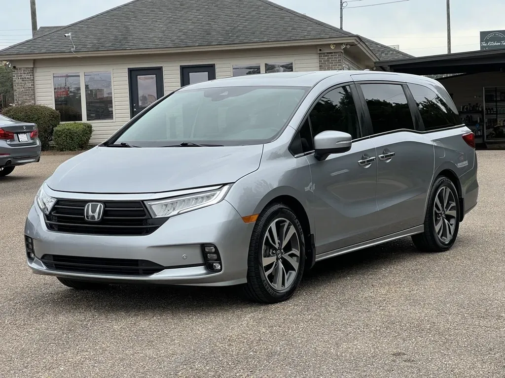 Photos of 2024 HONDA ODYSSEY TOURING 2WD for sale in Prattville, AL at Pigg Enterprises