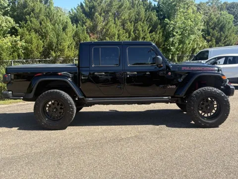 Another view of 2024 JEEP GLADIATOR CREW CAB RUBICON 4WD for sale in Prattville, AL at Pigg Enterprises