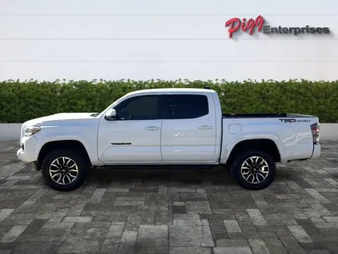 More photos of 2021 TOYOTA TACOMA CREW CAB TRD SPORT 2WD at Pigg Enterprises, AL