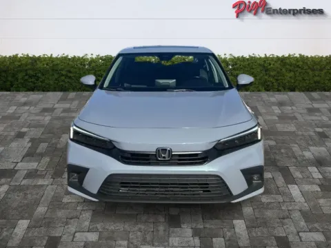 More photos of 2022 HONDA CIVIC TOURING at Pigg Enterprises, AL