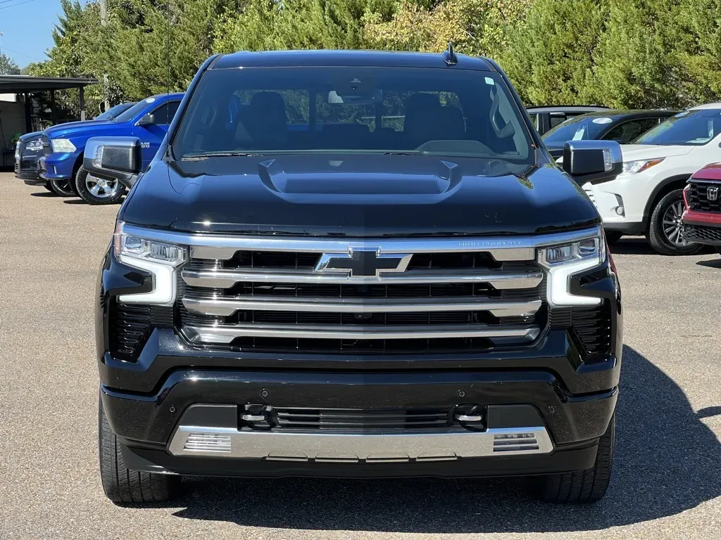 Another view of 2023 CHEVROLET SILVERADO 1500 CREW CAB HIGH COUNTRY 4WD for sale in Prattville, AL at Pigg Enterprises