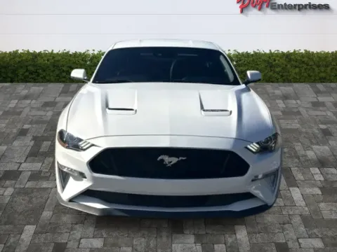 More photos of 2020 FORD MUSTANG GT PREMIUM at Pigg Enterprises, AL