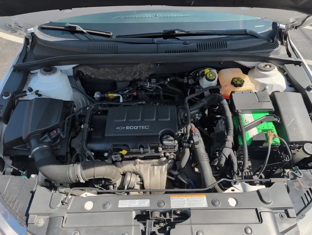 Chevrolet Cruze photo 22