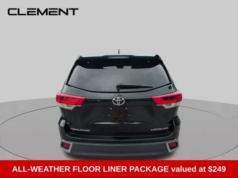 More photos of 2017 Toyota Highlander Limited Platinum at Clement Supercenter Ohio, OH