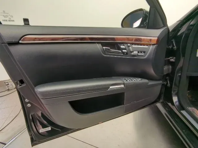 2007 Mercedes-Benz S-Class S550 - Photo 27