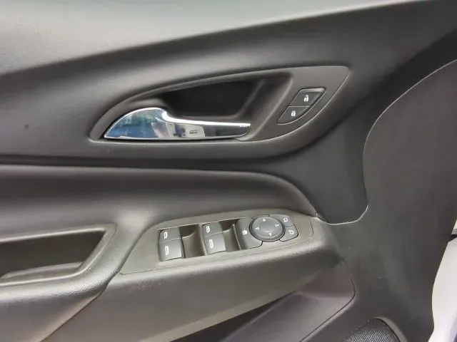 Chevrolet Equinox photo 22