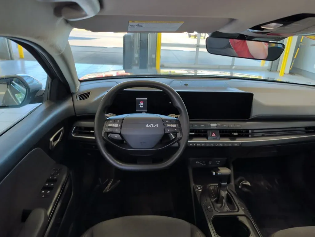 Kia K4 photo 21