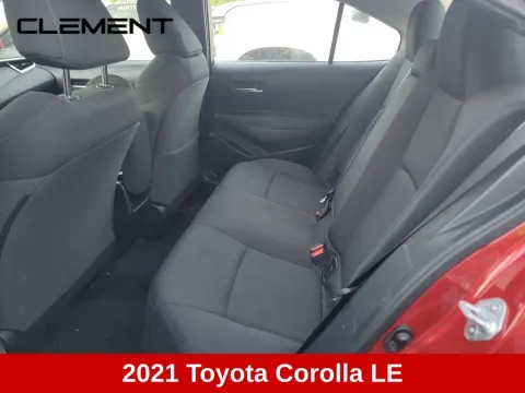 More photos of 2021 Toyota Corolla LE at Clement Supercenter Ohio, OH