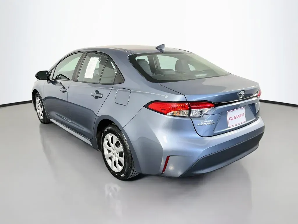 Toyota Corolla photo 3
