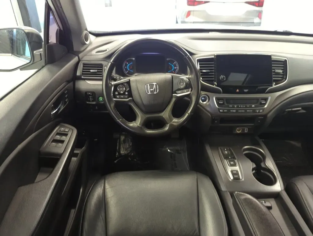 Honda Pilot photo 12