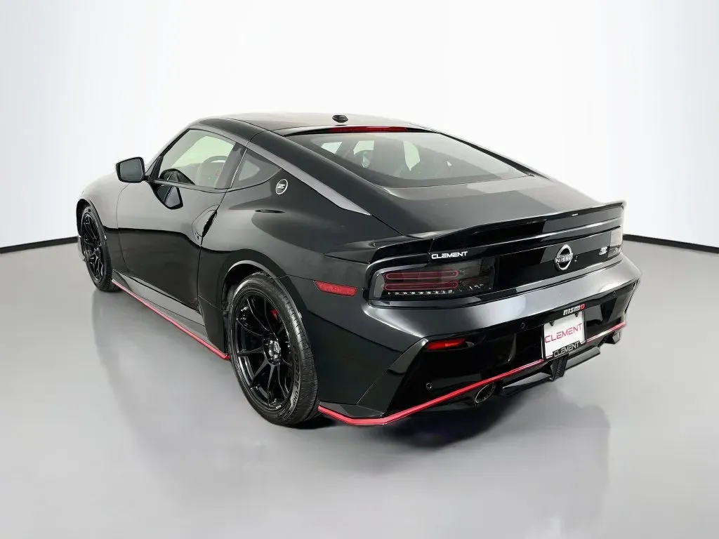 Nissan Z photo 7