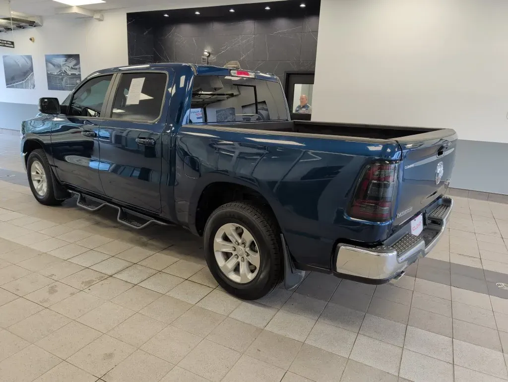 Ram 1500 photo 3