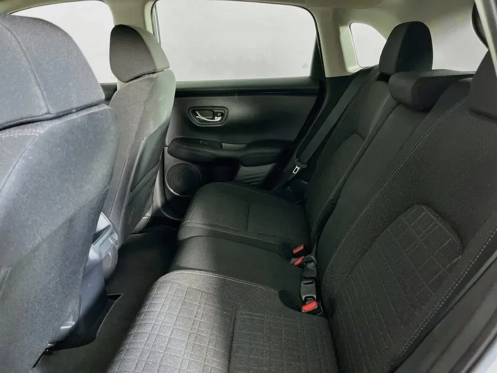 Honda HR-V photo 27