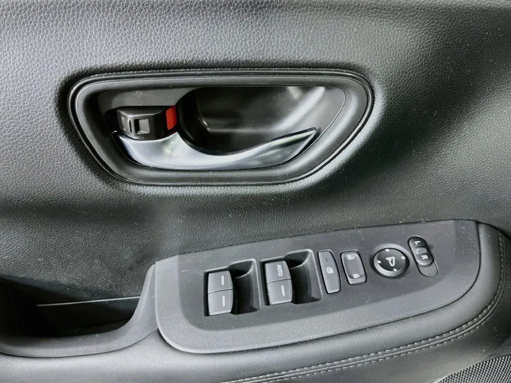 Honda HR-V photo 21