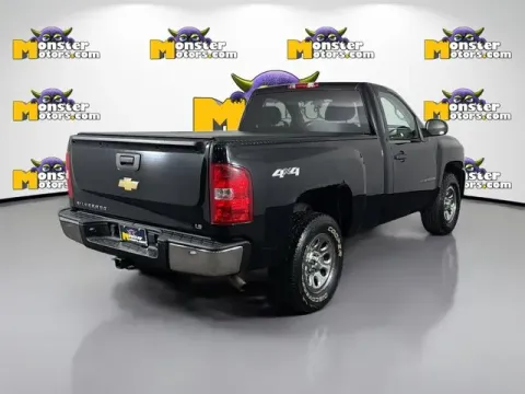 More photos of 2009 Chevrolet Silverado 1500 Work Truck at Monster Motors - Jackson, MI, MI