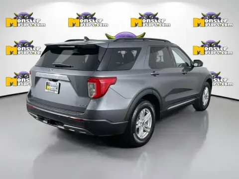 More photos of 2022 Ford Explorer XLT at Monster Motors - Jackson, MI, MI