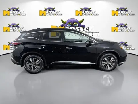 More photos of 2020 Nissan Murano S at Monster Motors - Jackson, MI, MI