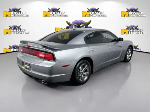More photos of 2014 Dodge Charger SXT at Monster Motors - Jackson, MI, MI