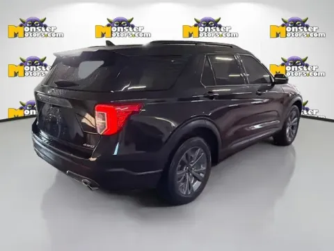 More photos of 2022 Ford Explorer XLT at Monster Motors - Jackson, MI, MI