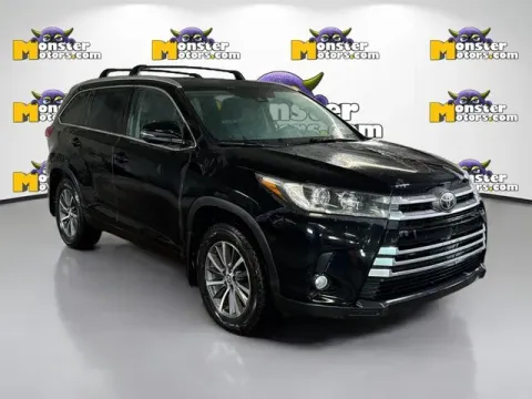 Another view of 2018 Toyota Highlander for sale in Michigan Center, MI at Monster Motors - Jackson, MI