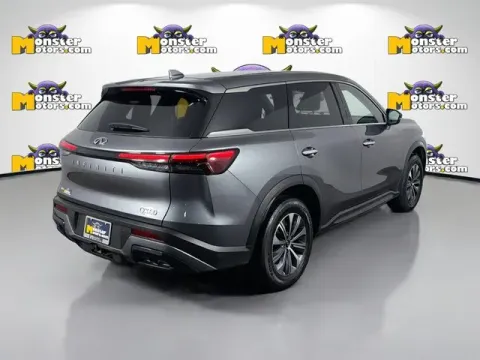More photos of 2024 INFINITI QX60 PURE at Monster Motors - Jackson, MI, MI