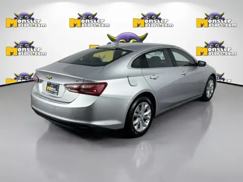More photos of 2021 Chevrolet Malibu LT at Monster Motors - Jackson, MI, MI