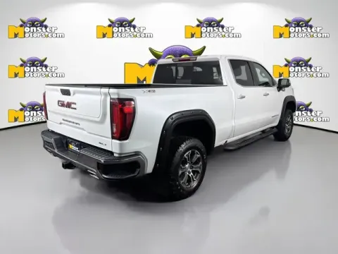 More photos of 2020 GMC Sierra 1500 SLT at Monster Motors - Jackson, MI, MI