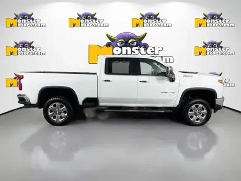 More photos of 2020 Chevrolet Silverado 2500HD LTZ at Monster Motors - Jackson, MI, MI