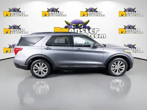 More photos of 2022 Ford Explorer XLT at Monster Motors - Jackson, MI, MI