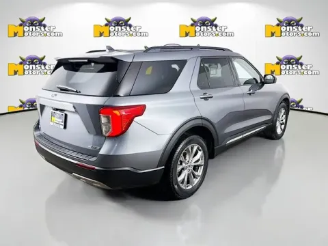 More photos of 2022 Ford Explorer XLT at Monster Motors - Jackson, MI, MI