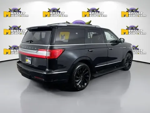 More photos of 2020 Lincoln Navigator Reserve at Monster Motors - Jackson, MI, MI