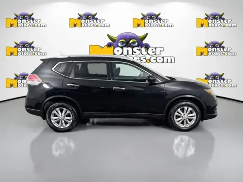 More photos of 2016 Nissan Rogue at Monster Motors - Jackson, MI, MI