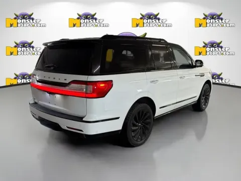 More photos of 2020 Lincoln Navigator Reserve at Monster Motors - Jackson, MI, MI
