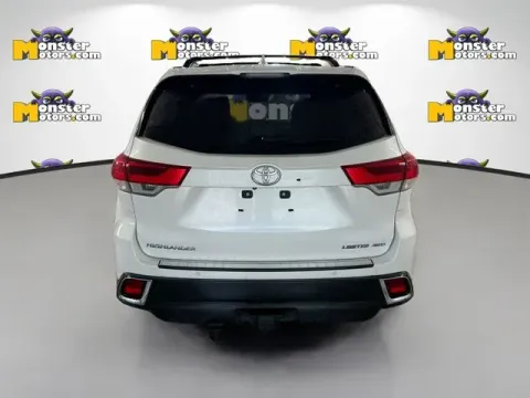 More photos of 2017 Toyota Highlander Limited at Monster Motors - Jackson, MI, MI