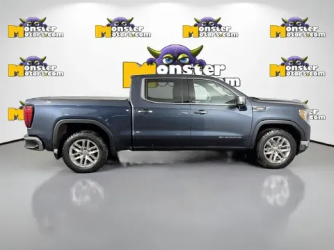 More photos of 2021 GMC Sierra 1500 SLT at Monster Motors - Jackson, MI, MI