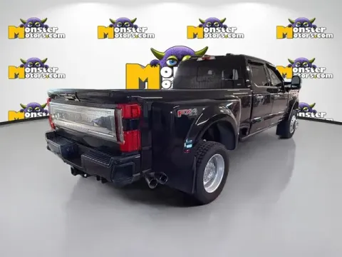 More photos of 2024 Ford F-450SD Platinum at Monster Motors - Jackson, MI, MI
