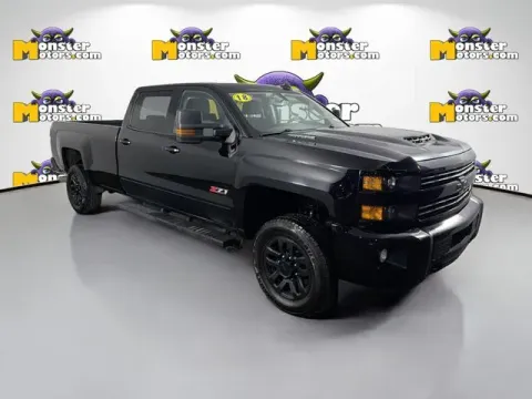 Another view of 2018 Chevrolet Silverado 2500HD LT for sale in Michigan Center, MI at Monster Motors - Jackson, MI
