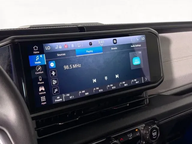 2024 Jeep Wrangler 4-Door Sahara - Photo 14