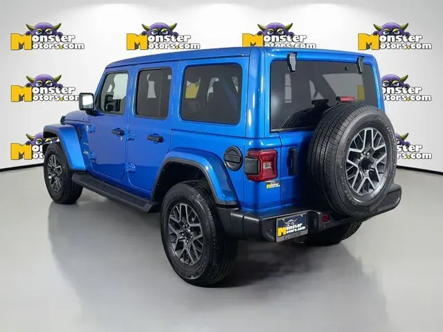 2024 Jeep Wrangler 4-Door Sahara - Photo 7