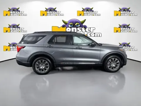 More photos of 2025 Ford Explorer Active at Monster Motors - Jackson, MI, MI
