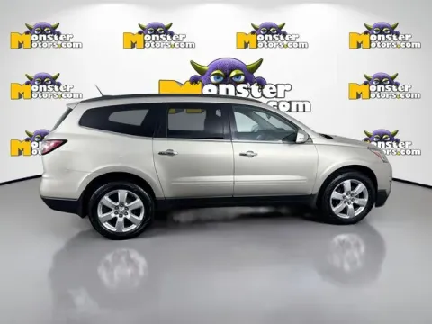 More photos of 2017 Chevrolet Traverse LT at Monster Motors - Jackson, MI, MI
