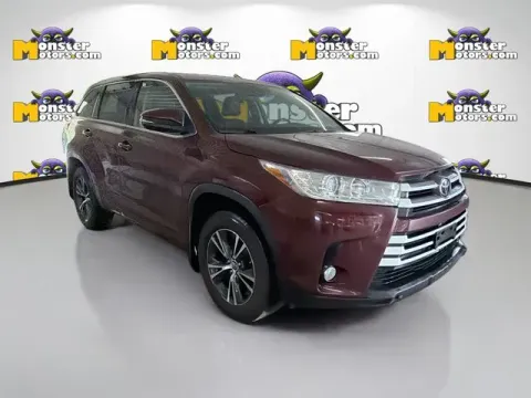Another view of 2018 Toyota Highlander LE for sale in Michigan Center, MI at Monster Motors - Jackson, MI