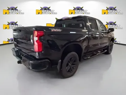More photos of 2019 Chevrolet Silverado 1500 LT Trail Boss at Monster Motors - Jackson, MI, MI