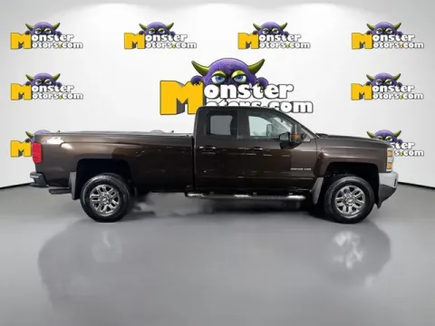 More photos of 2018 Chevrolet Silverado 2500HD LT at Monster Motors - Jackson, MI, MI