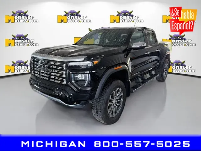 2023 GMC Canyon Denali 4WD Crew Cab Short Box's photo