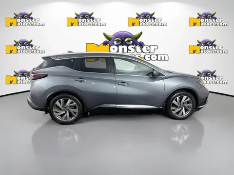 More photos of 2020 Nissan Murano SL at Monster Motors - Jackson, MI, MI