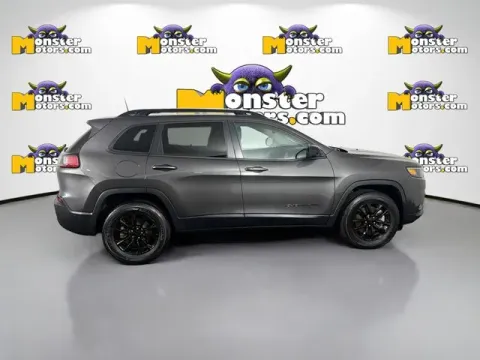 More photos of 2023 Jeep Cherokee Altitude at Monster Motors - Jackson, MI, MI